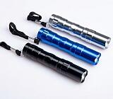 Фонарик 9.7х2х2 см, металлический, цвет на выбор